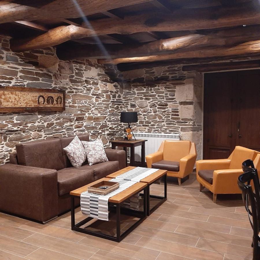 Casa Toiran Guest House Lancara Екстериор снимка