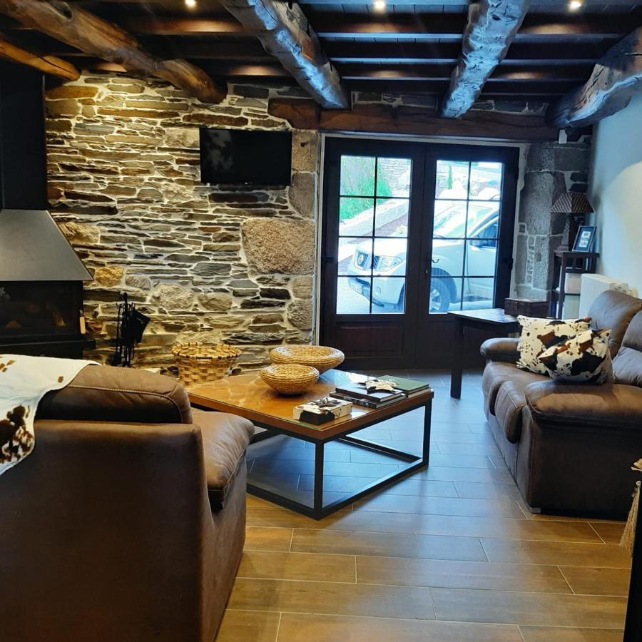 Casa Toiran Guest House Lancara Екстериор снимка